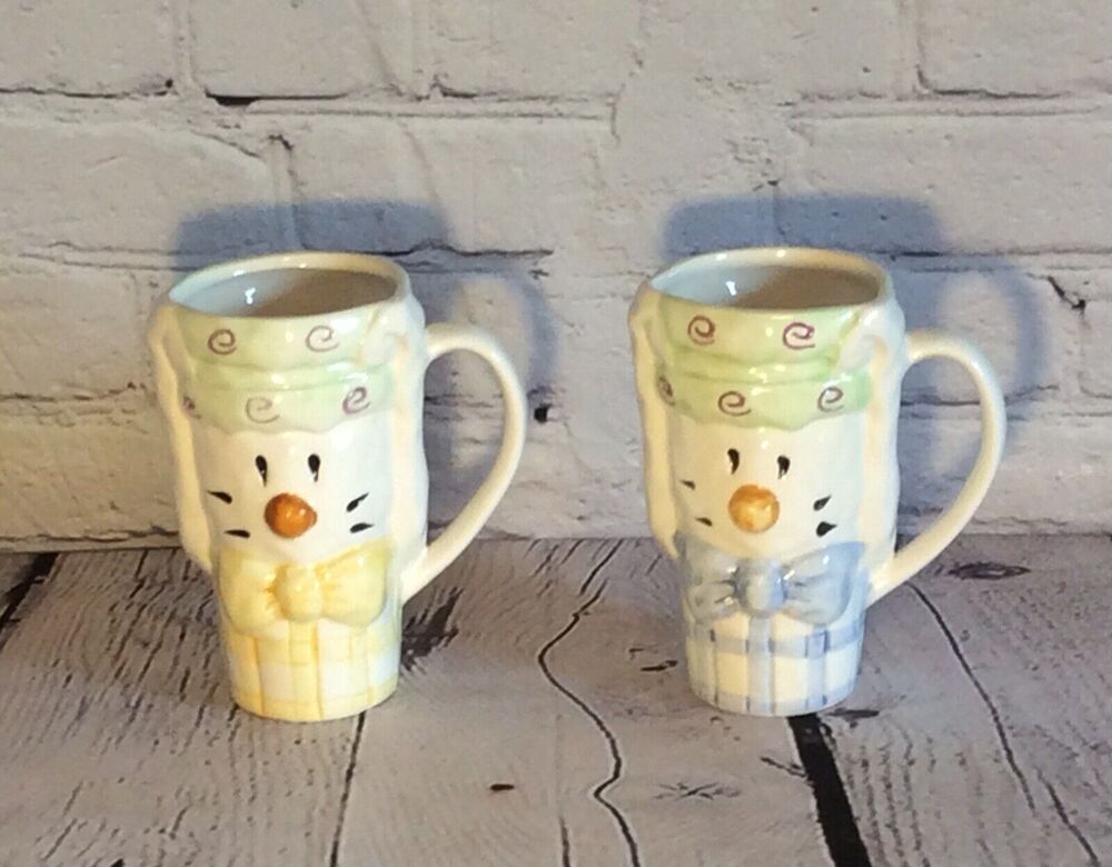Bunny Rabbit Ceramic Coffee Mug 5 1/2" tall Set Of 2 Yellow Blue Spring Easter
